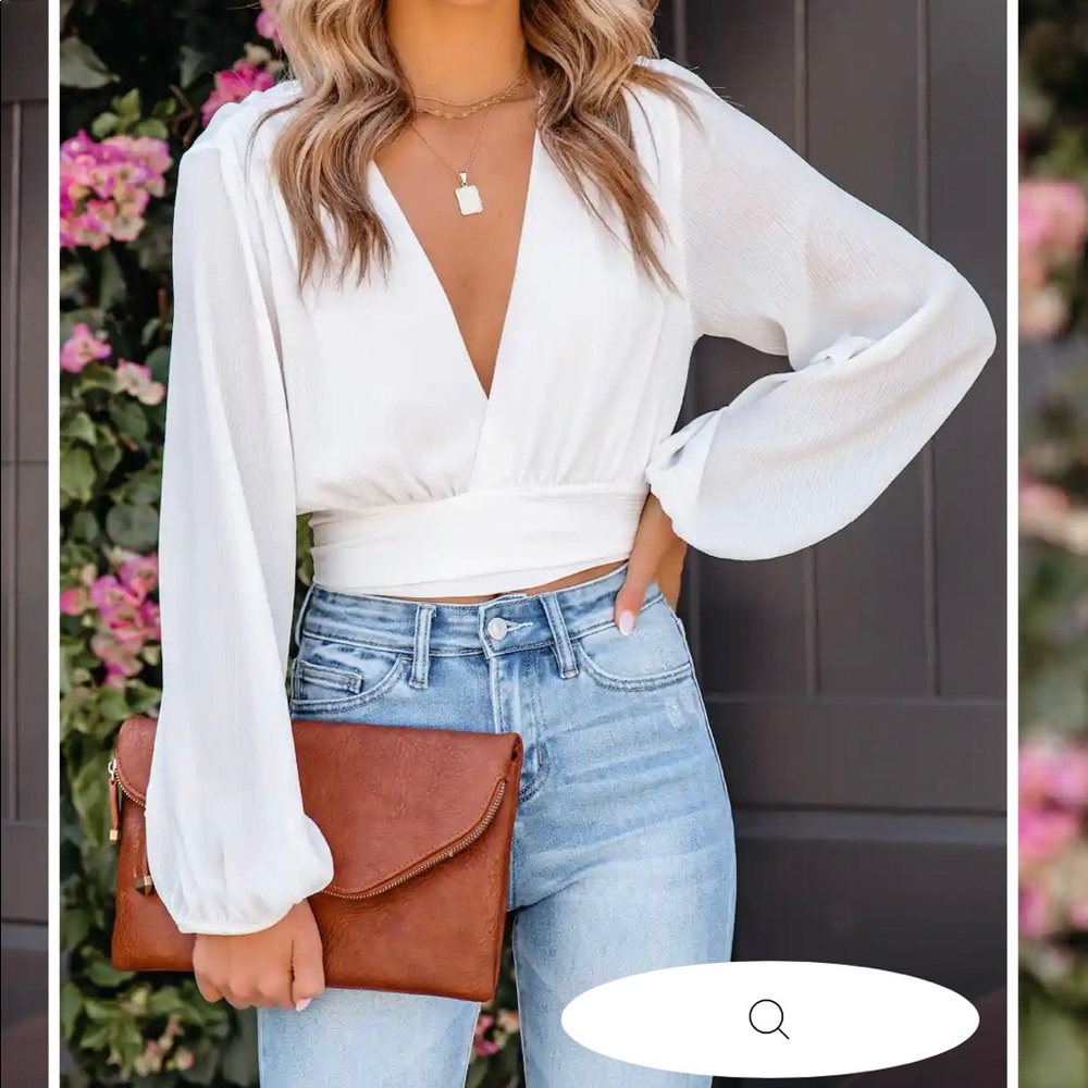 VICI sold out Vittoria Tie Front Crop Blouse in white medium NEW never worn